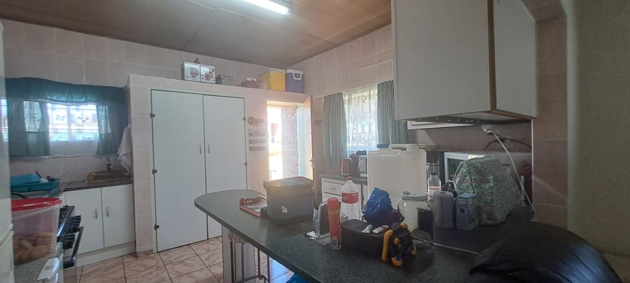 5 Bedroom Property for Sale in Morelig Free State